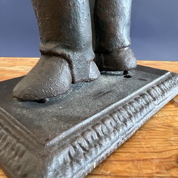 VTG Cast Iron Banjo Player Clock Figurine-16.5″ Tall-Glass Eyes-Black Americana - Picture 9 of 10